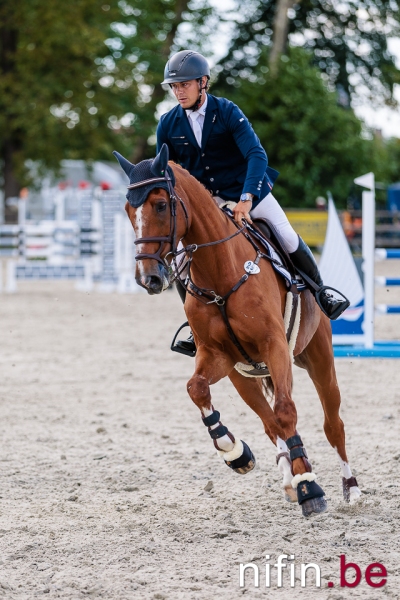 2022-08-06-Equino-Jumping-12